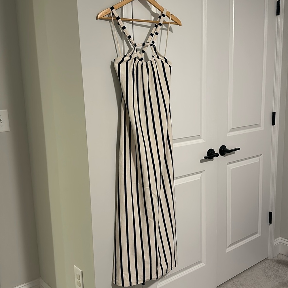 NWT Zara Striped Cut-Out Cross Back Dress Size Medium
